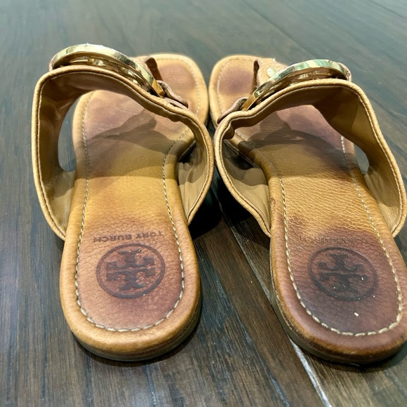 Tory Burch Amanda Sandals - Picture 7 of 10